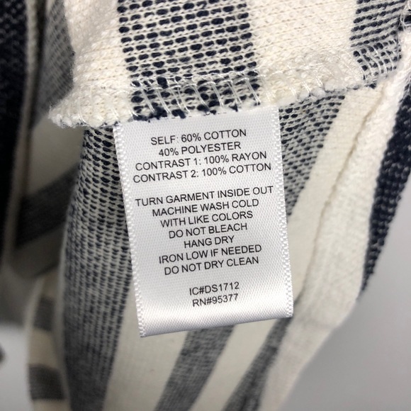 Sanctuary Textured Knit Stripe Short Sleeve Top Blue White Large - Picture 5 of 6